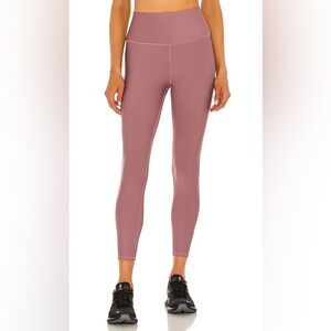 Alo Woodrose Airlift 7/8 leggings